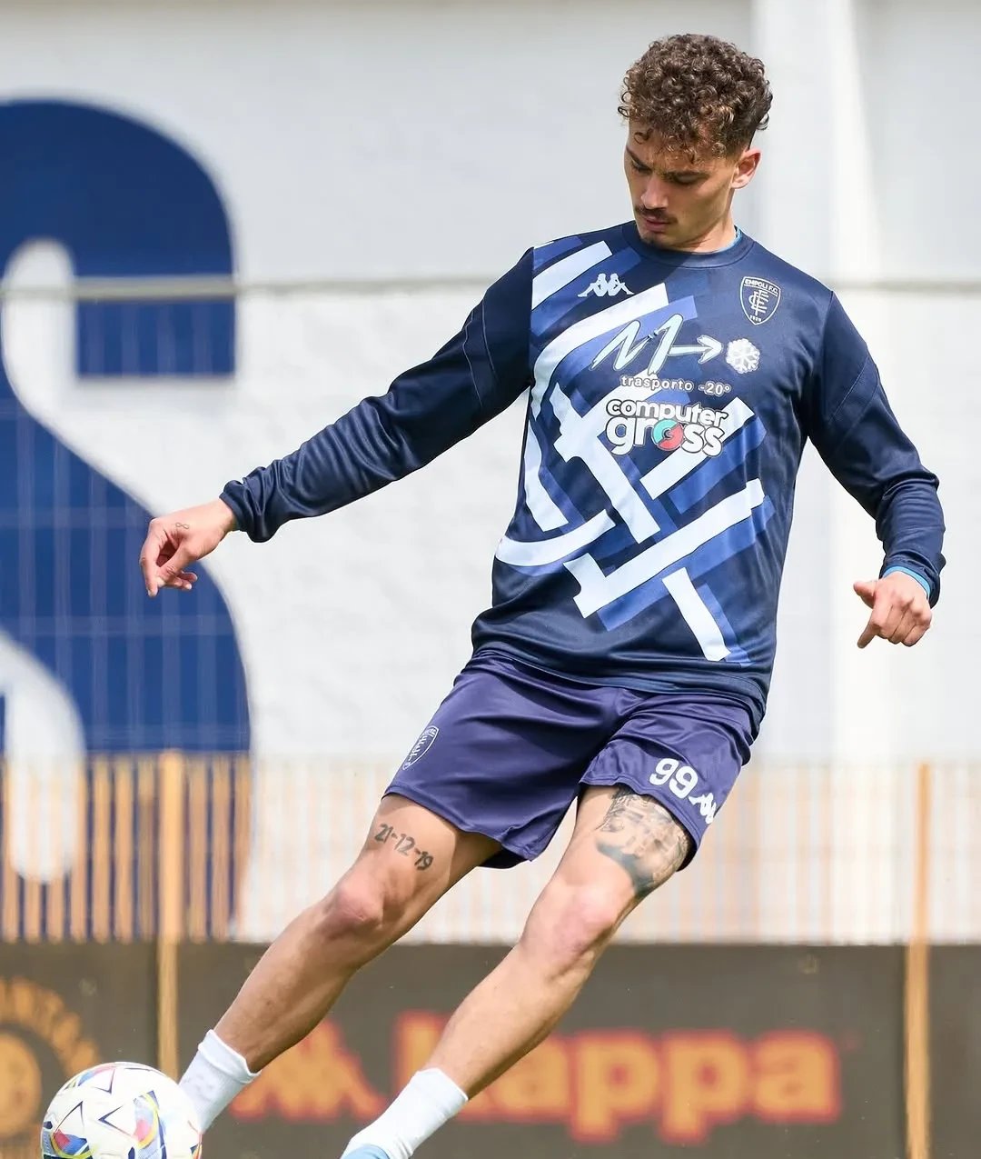 爱游戏app下载-那不勒斯新援受伤，料将无缘即将开始的比赛