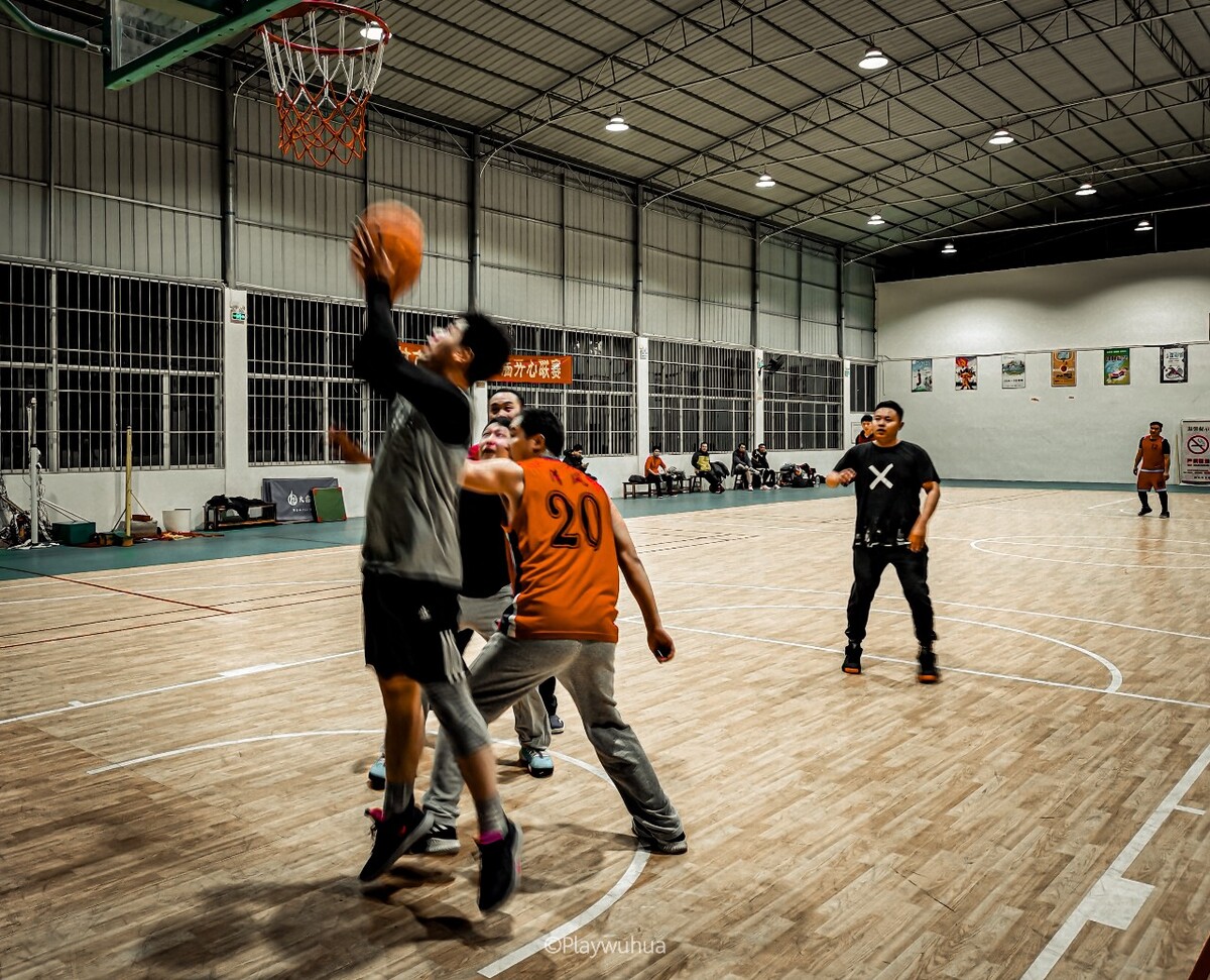 爱游戏登录入口-芬兰队在激烈对抗中力挫对手，稳固前进的简单介绍