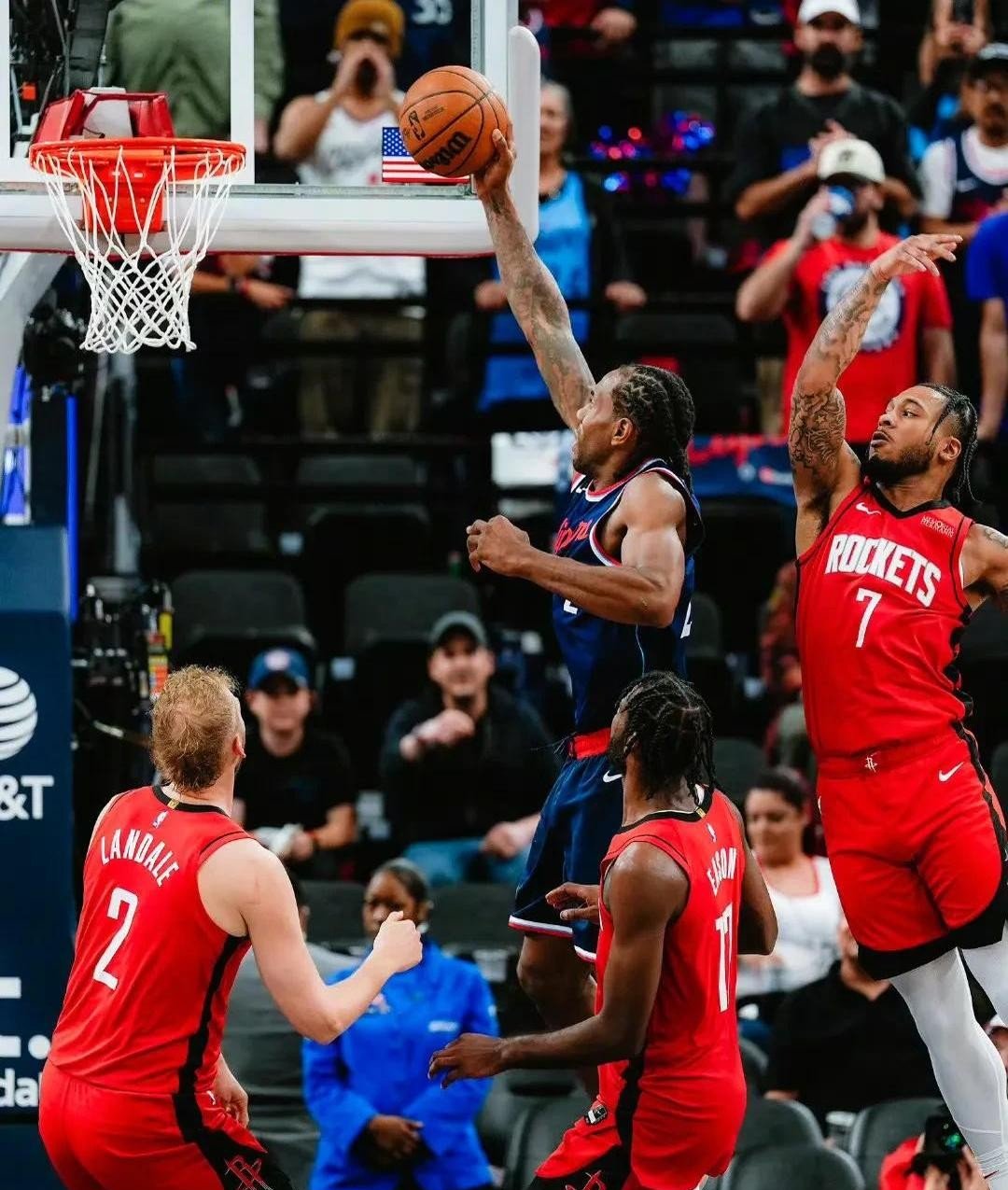 快船不敌马刺，遭遇连败困局